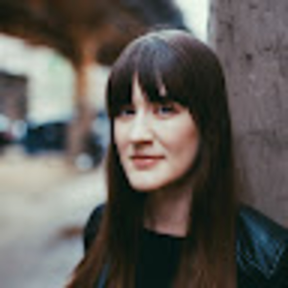 Meet your Posher, Carrie